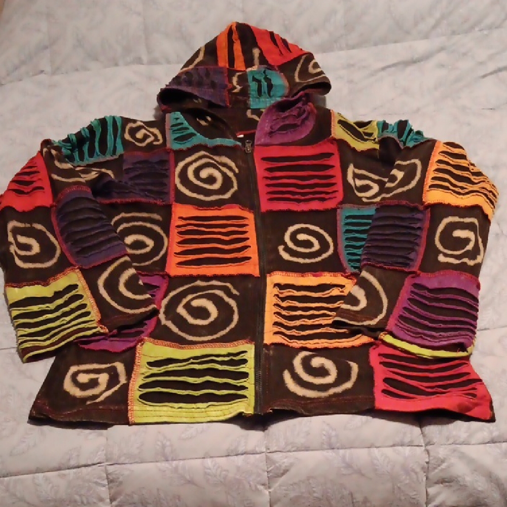Patchwork Multi-Colored Zipper Hoodie w-Unique Spiral Design Size S/M